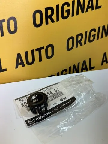 KD47-67-UC5A 51 Mazda Кронштейн датчика парктроника задний центральный