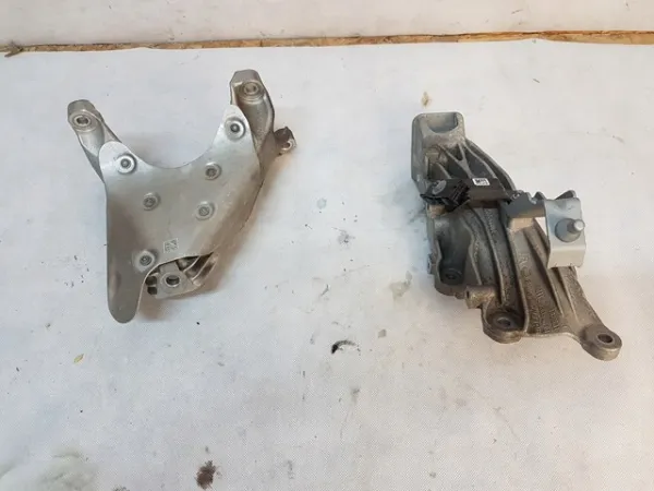  22118053542 BMW