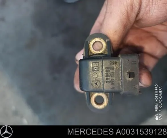 A0031539128 Mercedes Датчик распределительного вала
