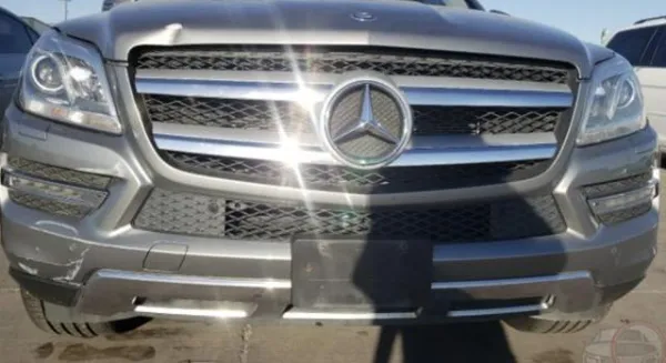 Передний бампер A16688531259999 Mercedes