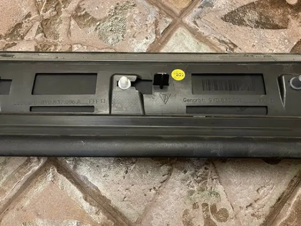  9Y0837096 Porsche