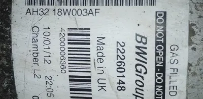 Амортизатор задний правый LAND ROVER AH3218W003AF