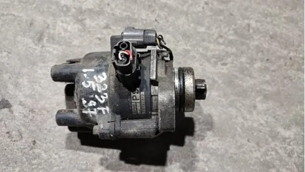  T2T57372 Mazda