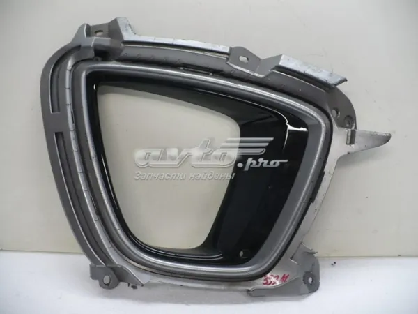 Ободок (окантовка) фары противотуманной правой 86526C5040 Hyundai/Kia