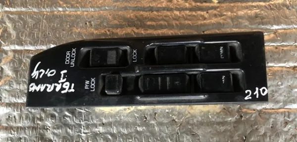  2540161S00 Nissan/Infiniti