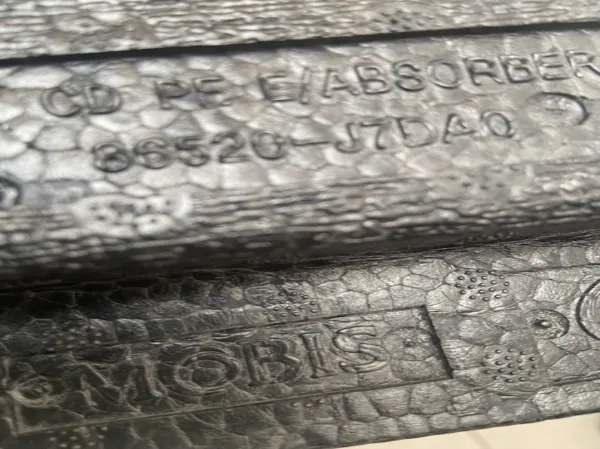 Абсорбер переднего бампера 86520J7DA0 Hyundai/Kia