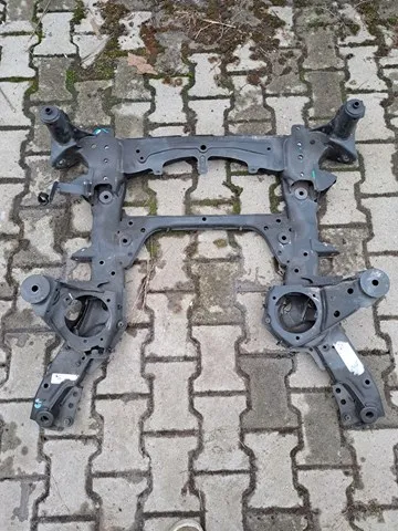 Подрамник передний 6884852 BMW