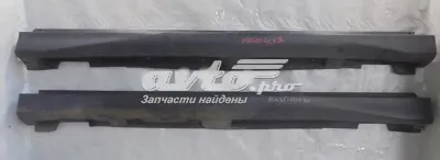 Накладка (молдинг) порога наружная правая TOYOTA 7585048010