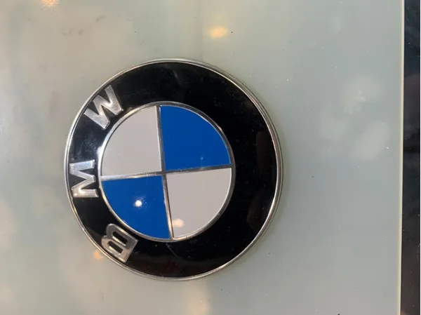  705779405 BMW