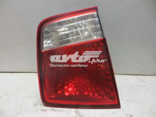 Фонарь задний левый внутренний 924052J010 Hyundai/Kia