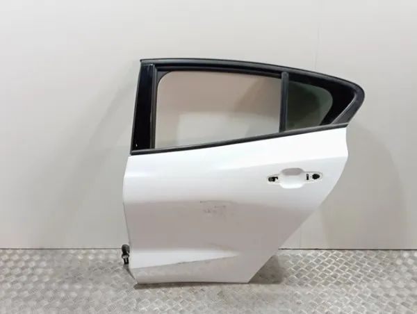 Дверь задняя левая Ford Focus IV