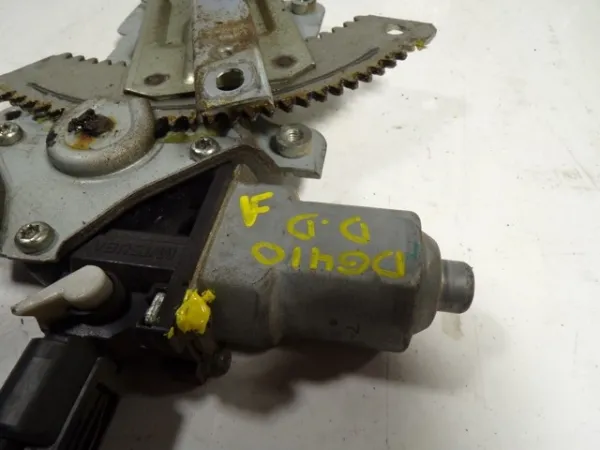  72211TM8003 Honda