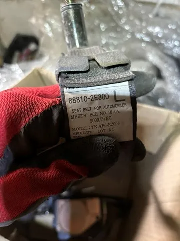  888102E300 Hyundai/Kia
