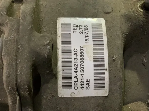Мост задний в сборе LR070151 Land Rover