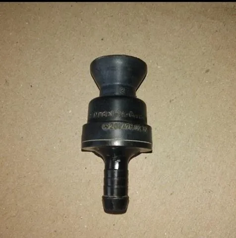 Клапан вентиляции бензобака на Mercedes E  S210