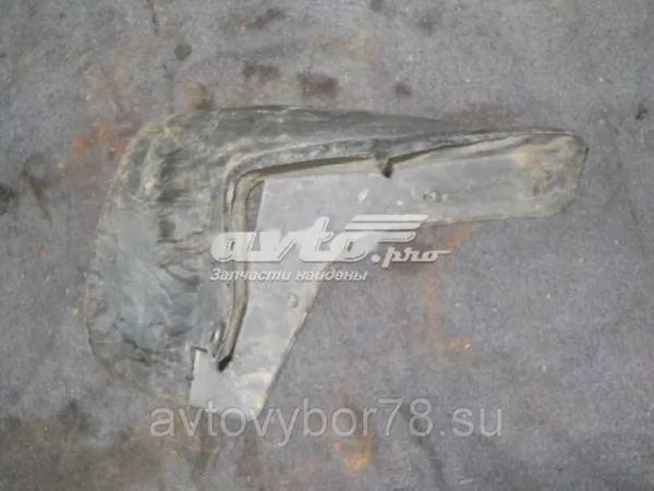 Брызговик передний левый MR214161 Mitsubishi