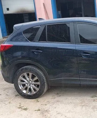 Стекло-форточка двери задней правой KA0H72661A Mazda