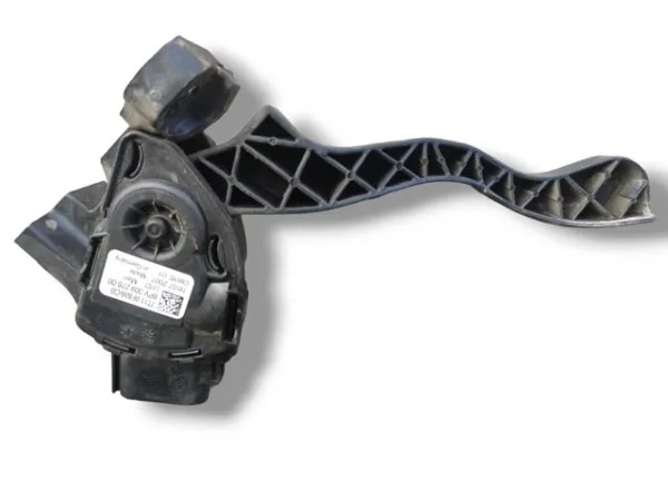 Педаль газа 7T119F836CB Ford