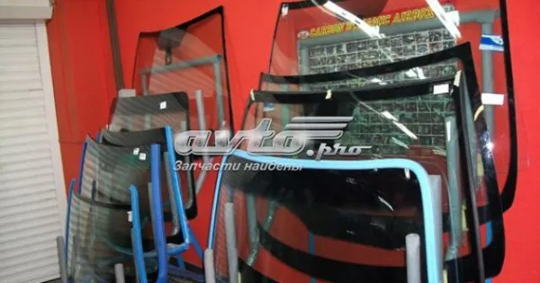 Автомобильные стекла Тойота Приус 