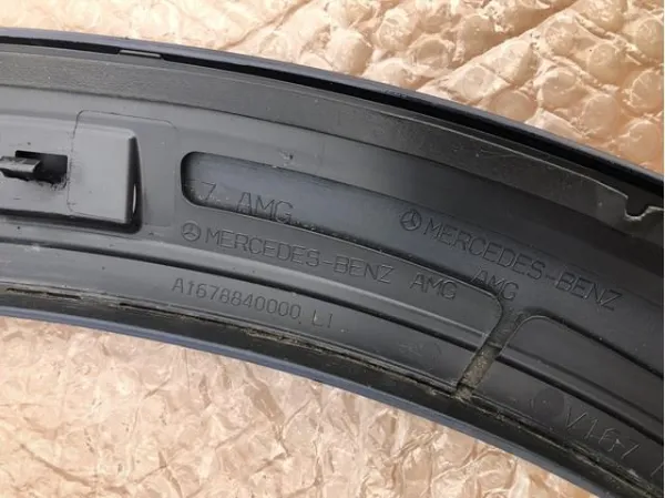 Расширитель (накладка) арки переднего крыла левый A16788097049799 Mercedes
