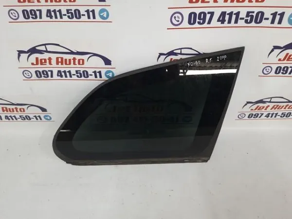 Стекло-форточка двери задней правой 31386803 Volvo
