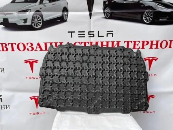  151940900B Tesla