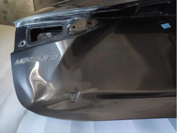 Крышка багажника BJY15261XD Mazda