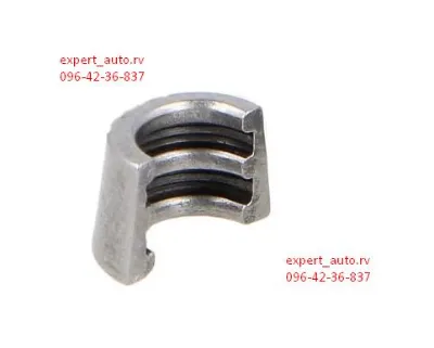 Сухарь клапана AMC 664812