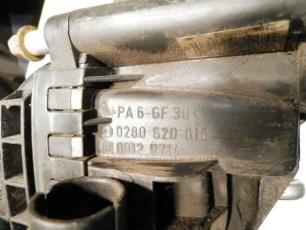 Впускной коллектор 9129714 General Motors