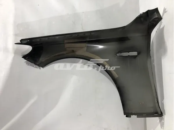 Крыло переднее правое PBM10042AR Stock
