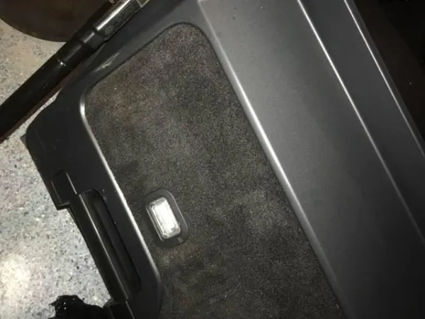 Ляда LR071406 Land Rover