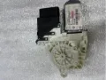 Мотор стеклоподъемника двери задней левой VAG 3C9959703A