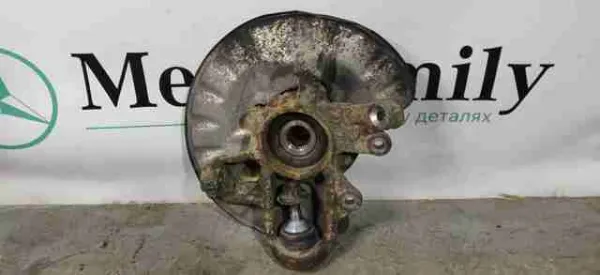 Кулак поворотный левый Mercedes A1663500408