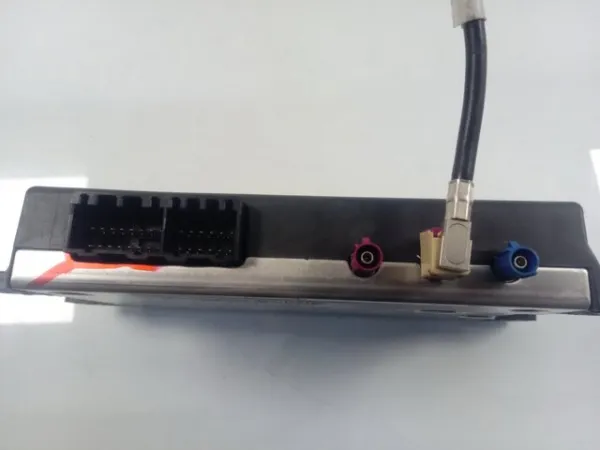  LK3T14G087BD Ford