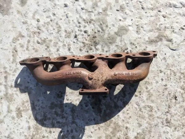  Выпускной коллектор Mercedes E 