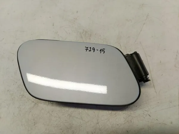 Корпус заливной горловины топливного бака 32296804 Volvo