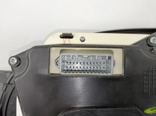  8200377739 Renault (RVI)