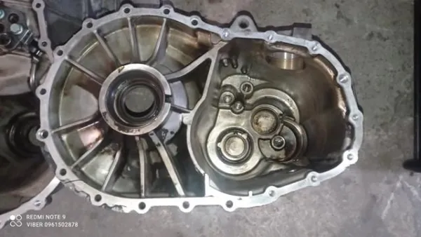 Картер сцепления 02G301107 VAG