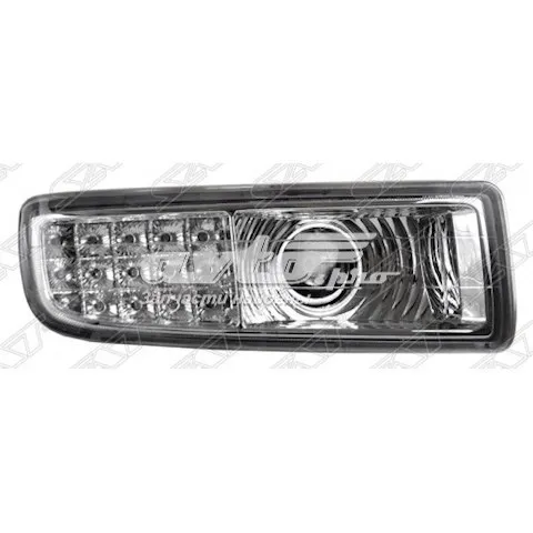 Фара противотуманная правая 8103960020 Toyota