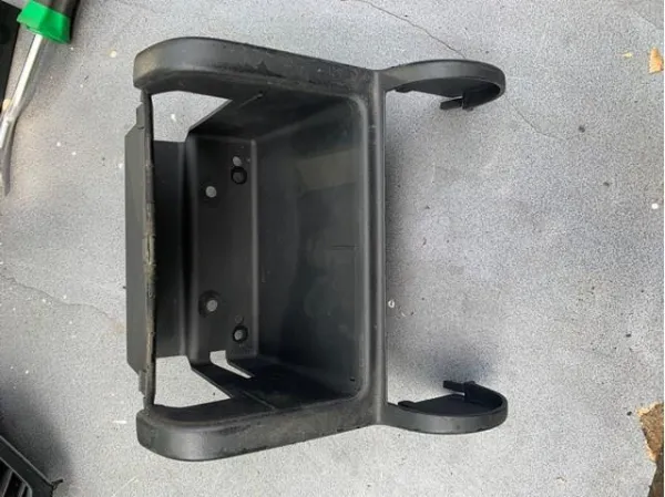 51168213682 BMW