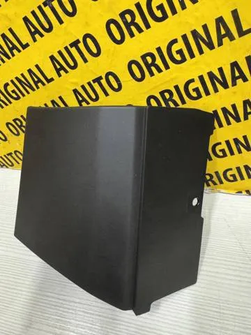 Накладка крыла переднего правого D10E51PJ0C Mazda