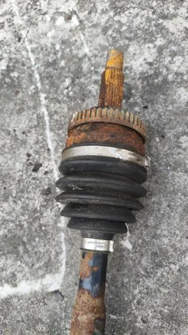 Правая полуось 495013S350 Hyundai/Kia