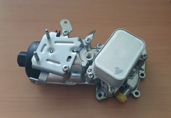 Корпус масляного фильтра 9801622280 Opel