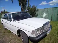 Mercedes E седан (W123) (1976 - 1985) 