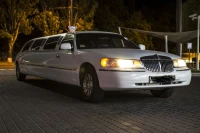 Lincoln TOWN CAR SIGNATURE седан (2000 - 2002) Автомат